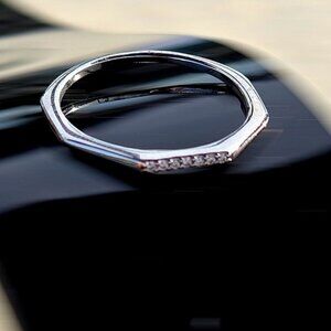 925 Sterling Silver Ring Sz 7.5 with Moissanite Gemstone